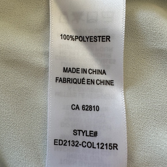 Ricki’s Sleeveless Button Front Collared Shirt White Medium Women Brand New - Picture 6 of 7